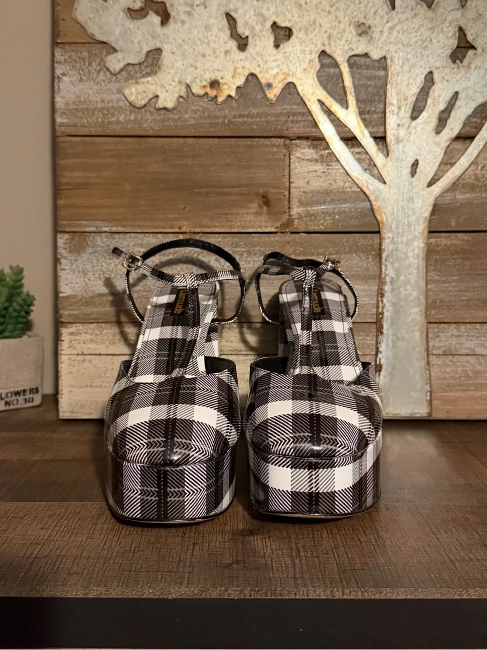 Larroude Pixie Plaid Pumps Size 8.5 (New but with Imperfections)